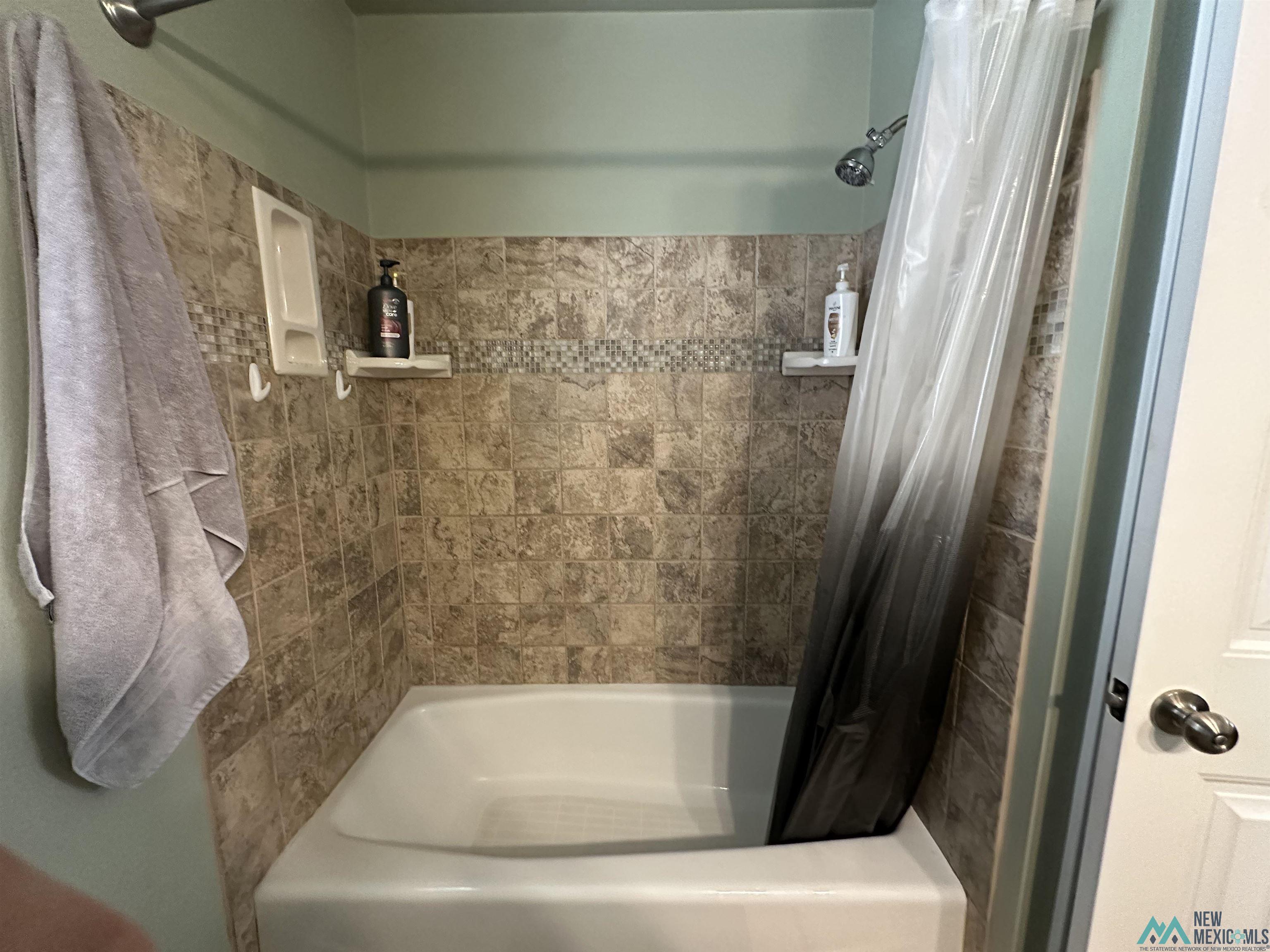 1109 Lexington Road