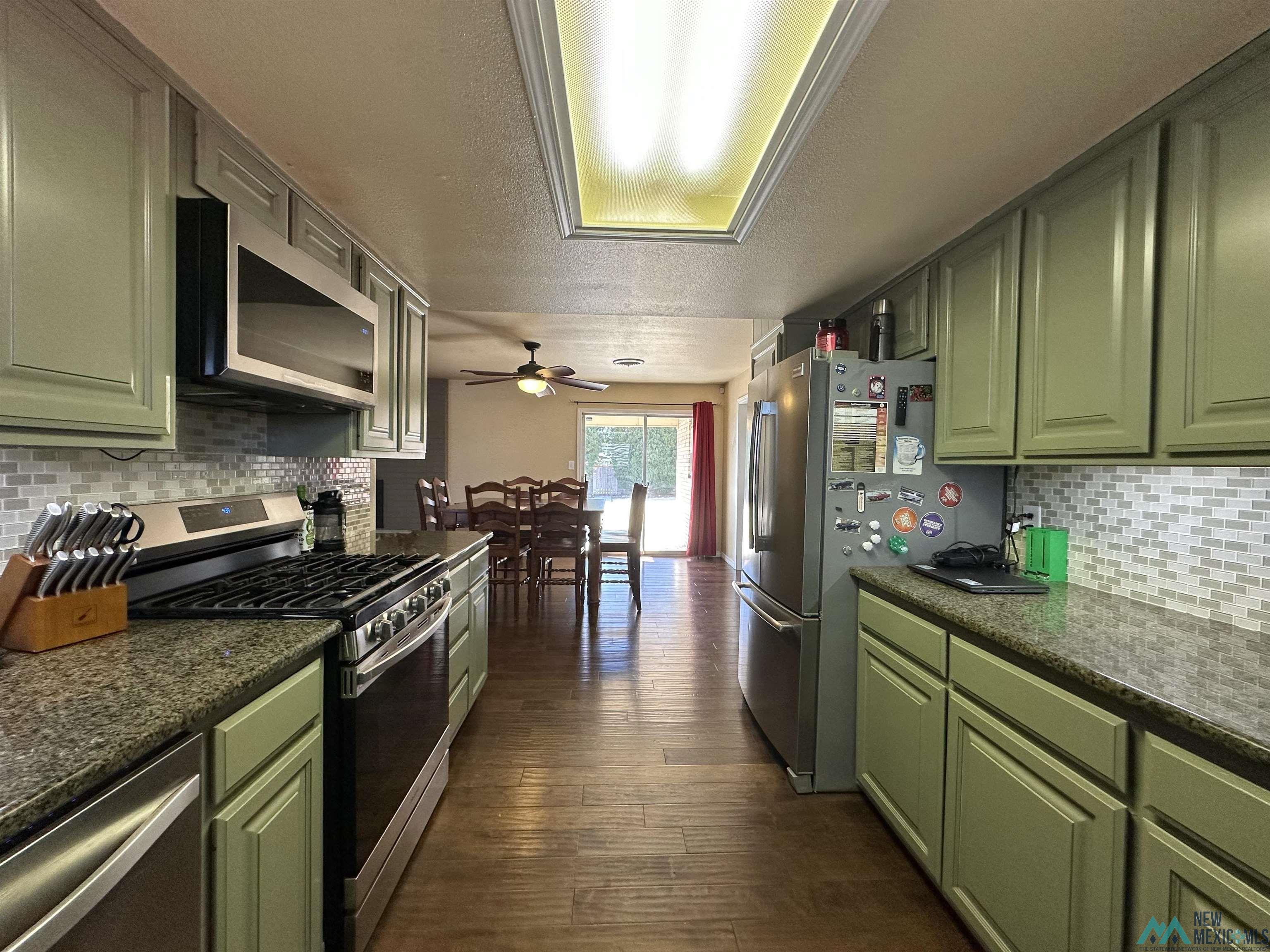 1109 Lexington Road
