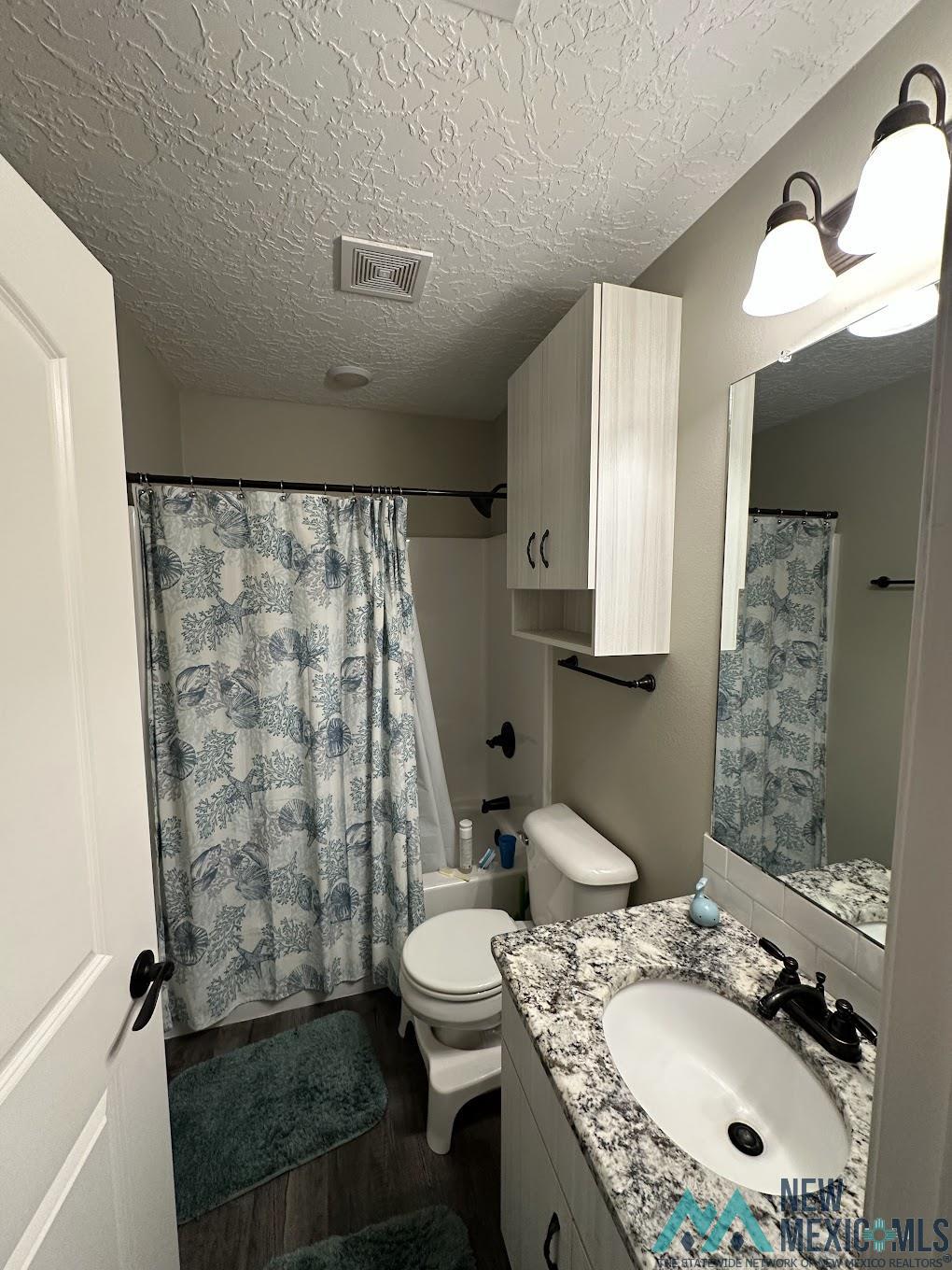 2124 Roadrunner Drive