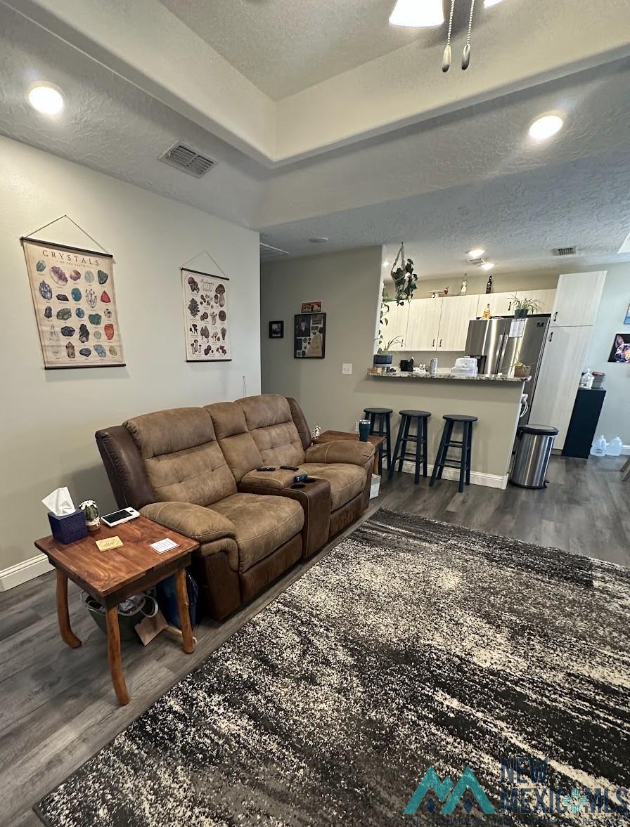 2124 Roadrunner Drive