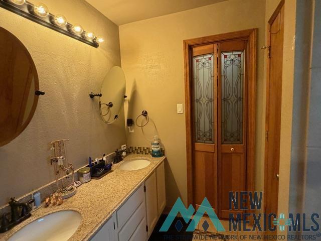 2101 Country Meadows Drive
