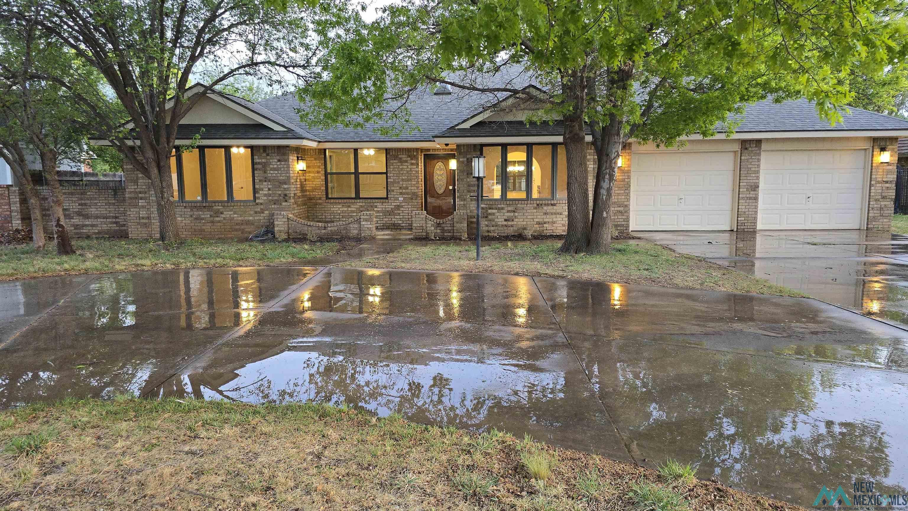 413 Diamondhead Drive