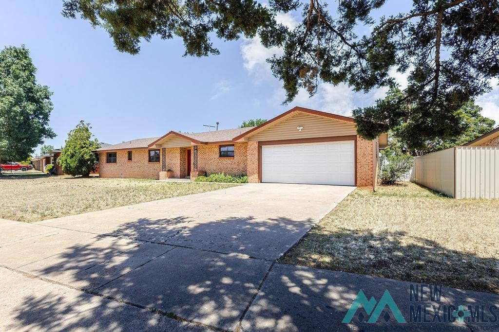 1201 W Yucca Drive