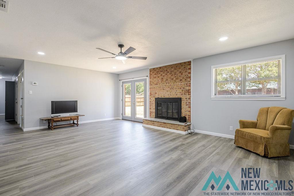 1201 W Yucca Drive