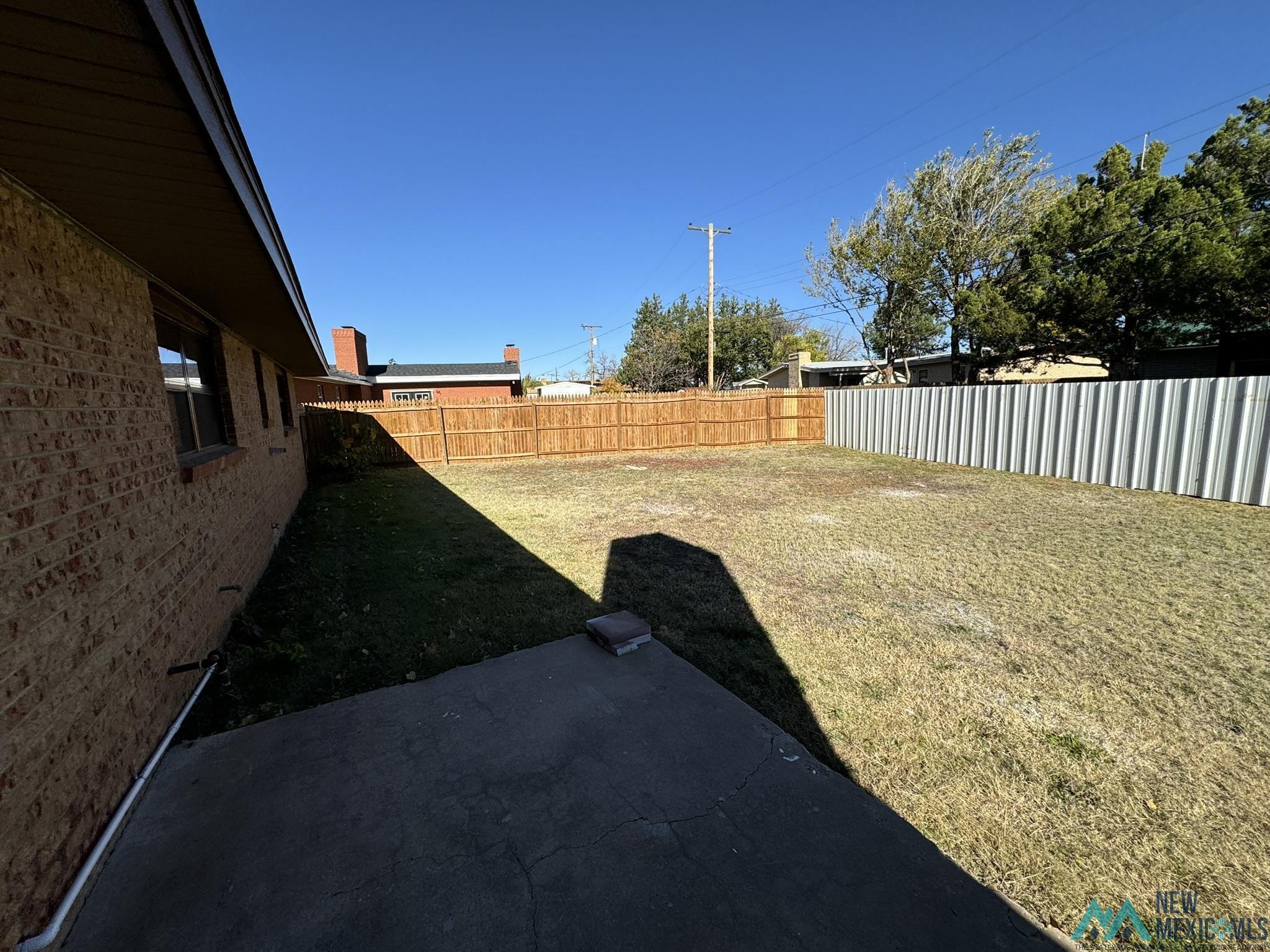 1201 W Yucca Drive