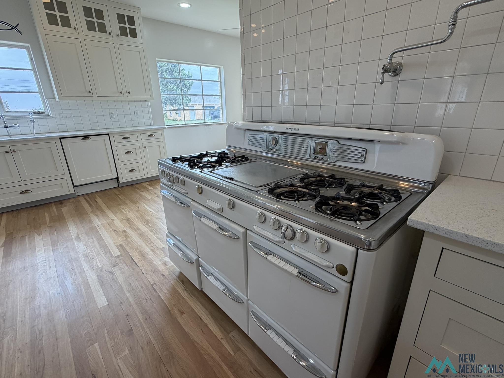 570 Curry Road 10 Road