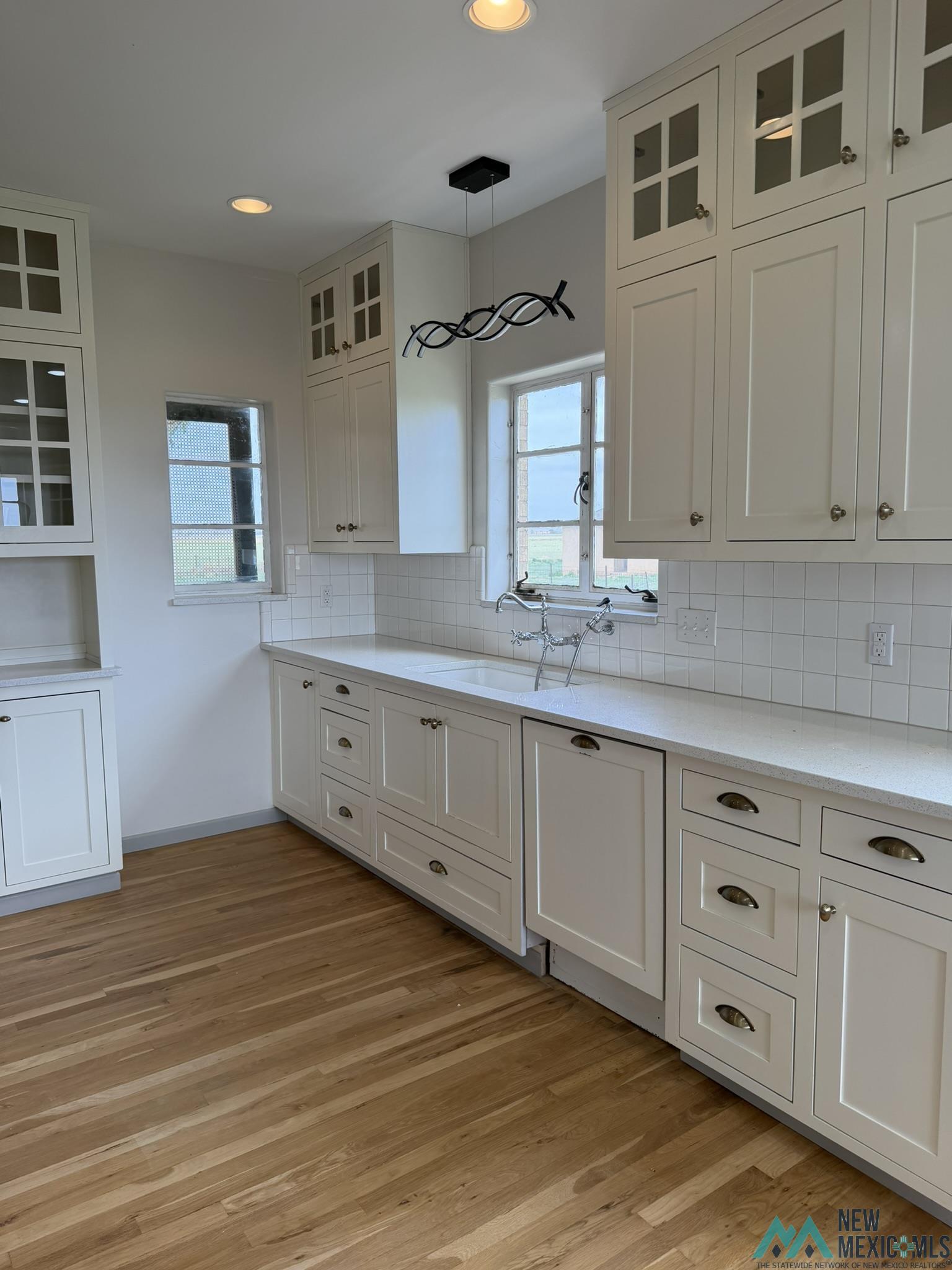 570 Curry Road 10 Road