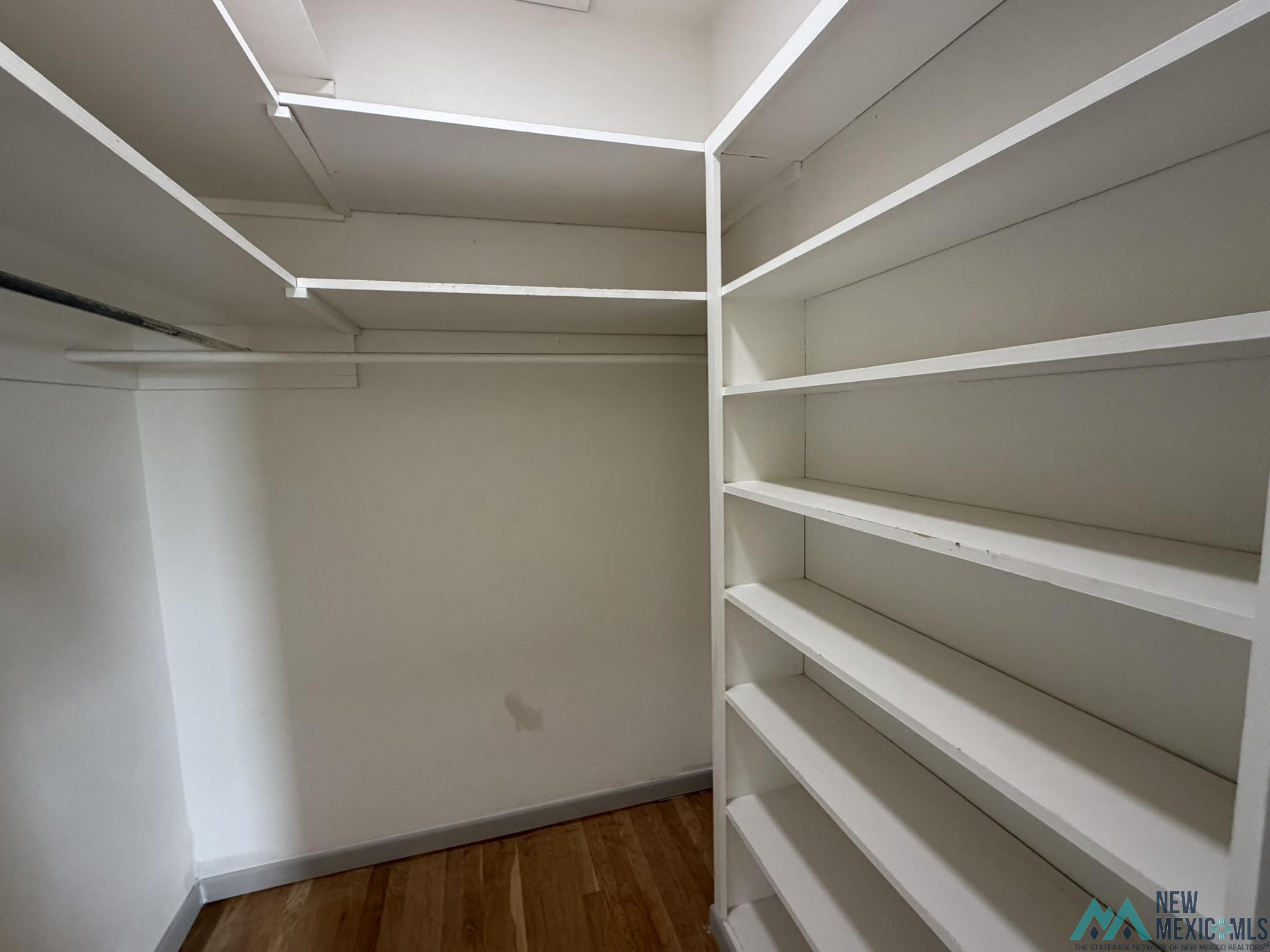 570 Curry Road 10 Road