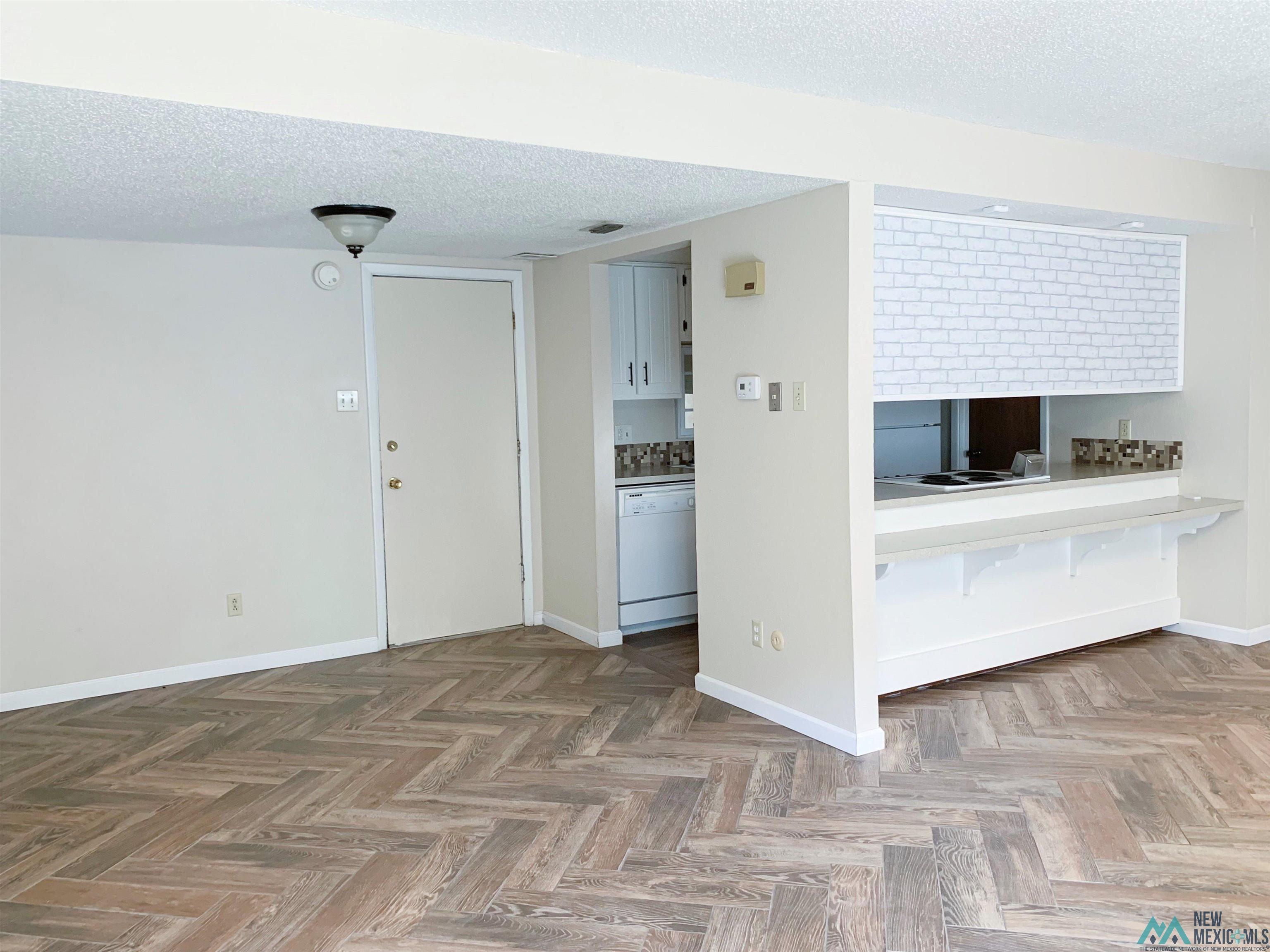 3522 B Adenmore Court