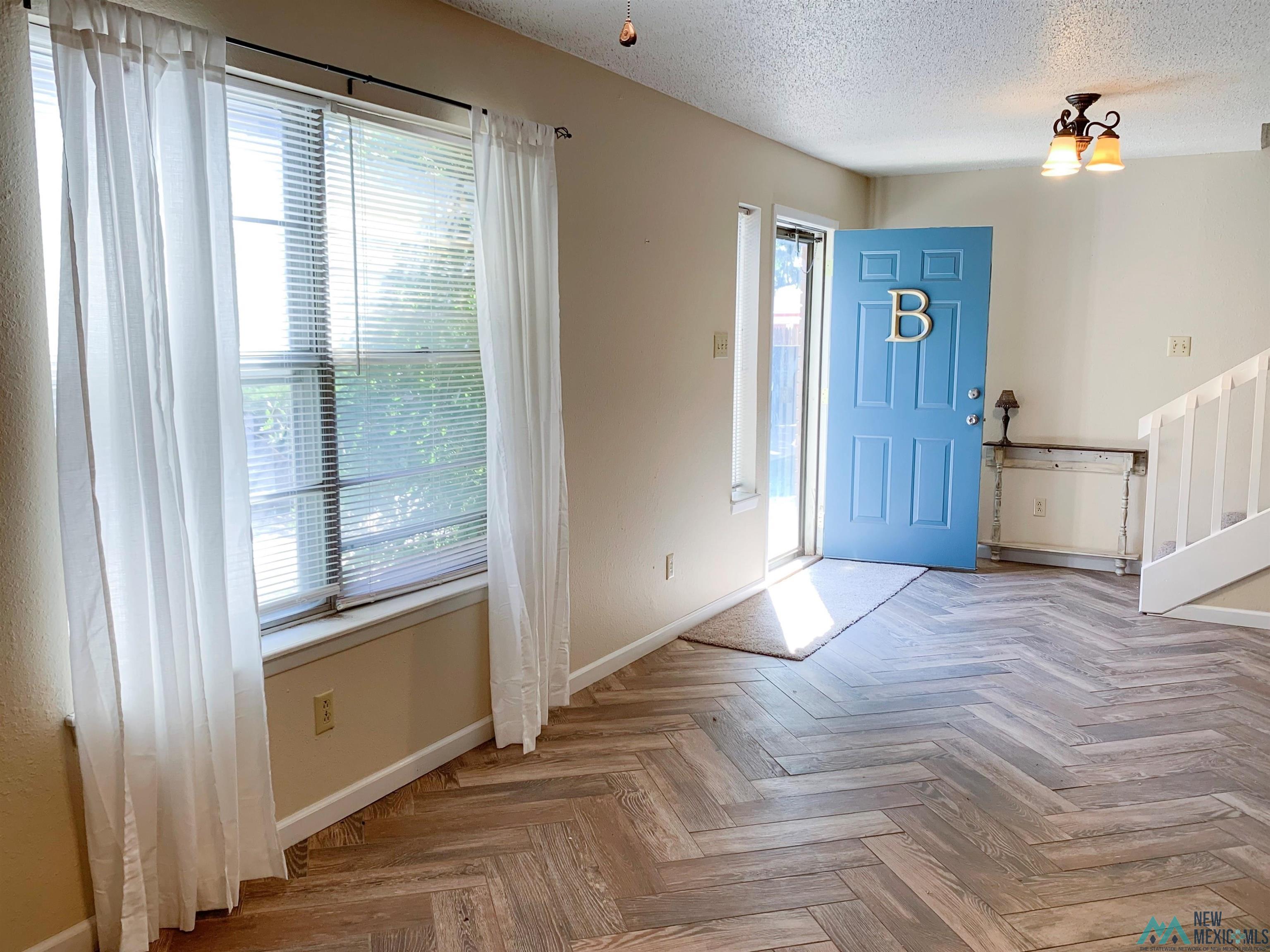 3522 B Adenmore Court