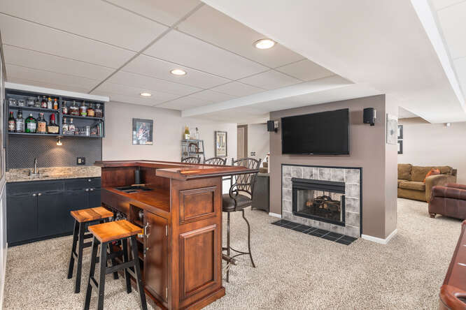 1480 Aberdeen Court Unit: 1480