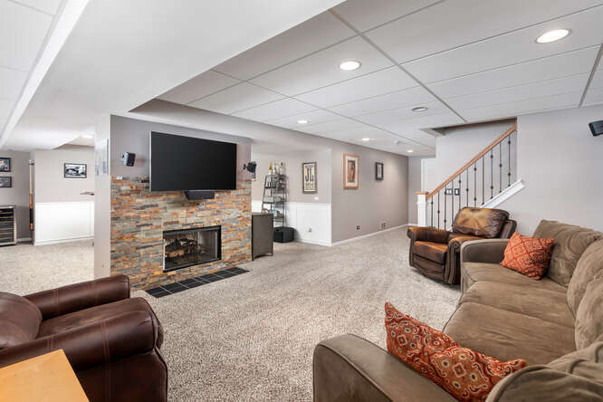 1480 Aberdeen Court Unit: 1480