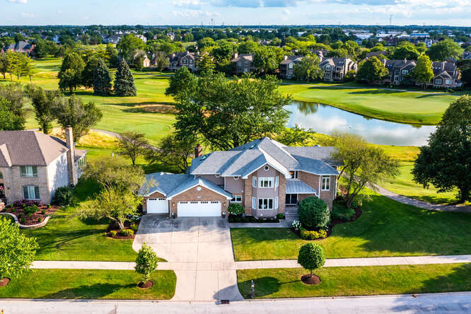 3901 White Eagle Drive