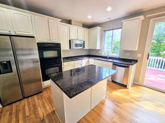 935 Winners Cup Court