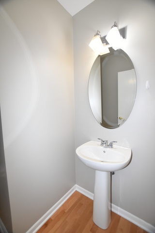 935 Winners Cup Court