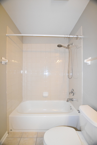 935 Winners Cup Court