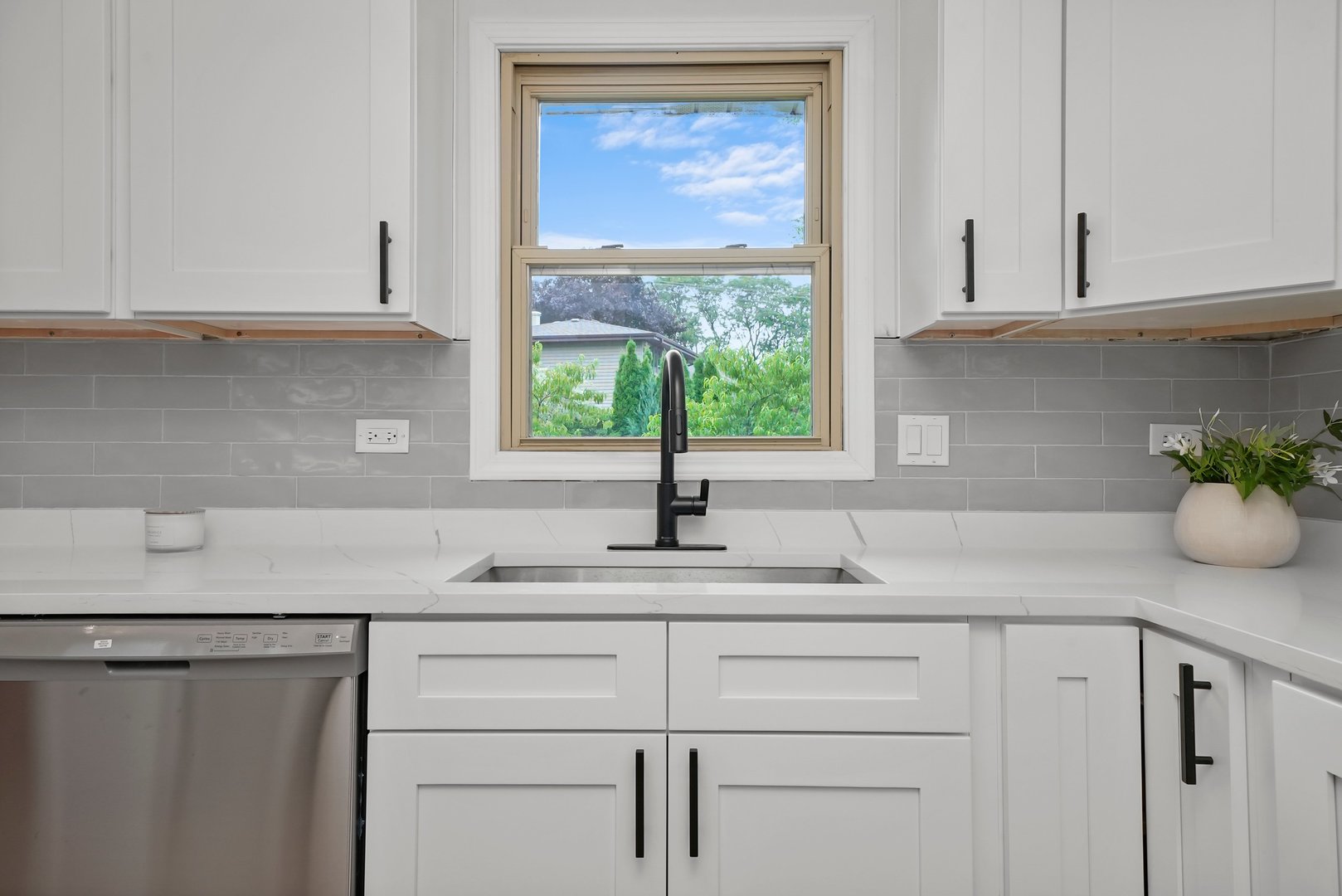 656 Bryn Mawr Avenue