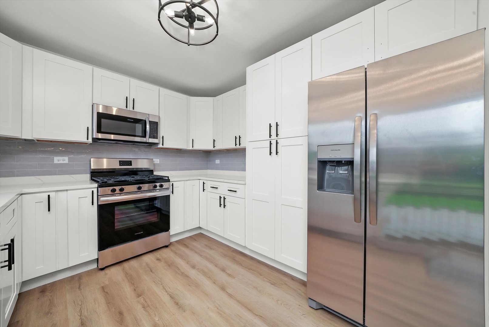 656 Bryn Mawr Avenue