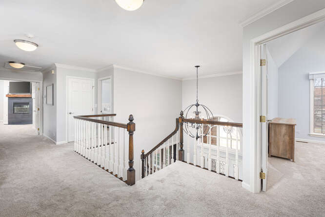 1530 White Eagle Drive