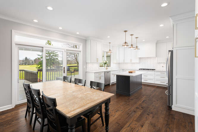 1530 White Eagle Drive