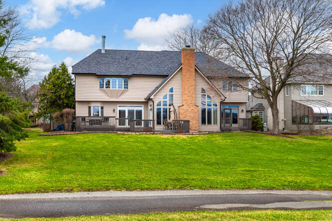 1530 White Eagle Drive