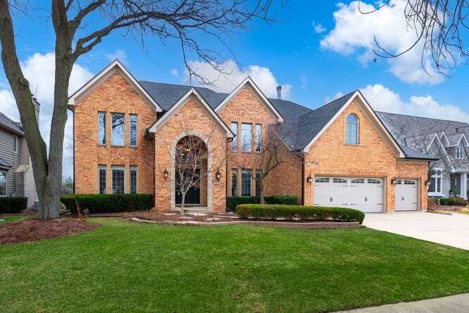 1530 White Eagle Drive