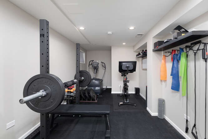 1530 White Eagle Drive