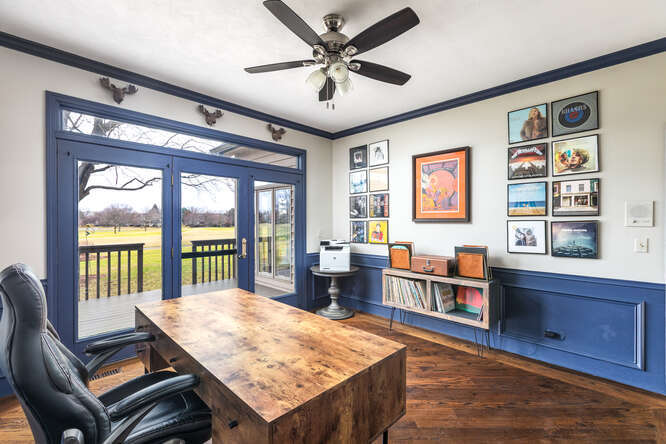 1530 White Eagle Drive