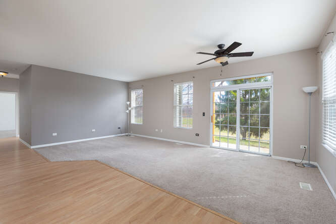 24100 W Walnut Circle Unit: 24100