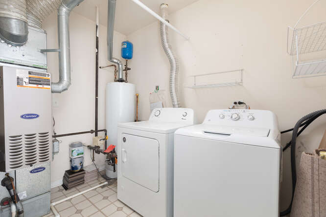 24100 W Walnut Circle Unit: 24100