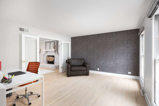 148 S Montclair Avenue