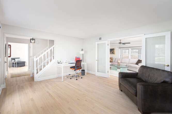 148 S Montclair Avenue