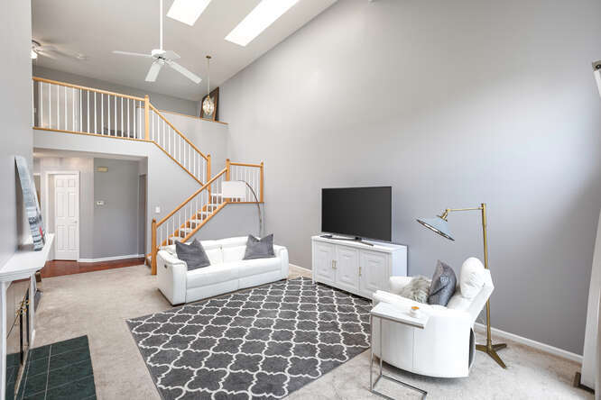 1528 Aberdeen Court Unit: 1528