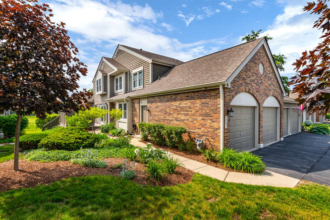 1580 Aberdeen Court Unit: 1580