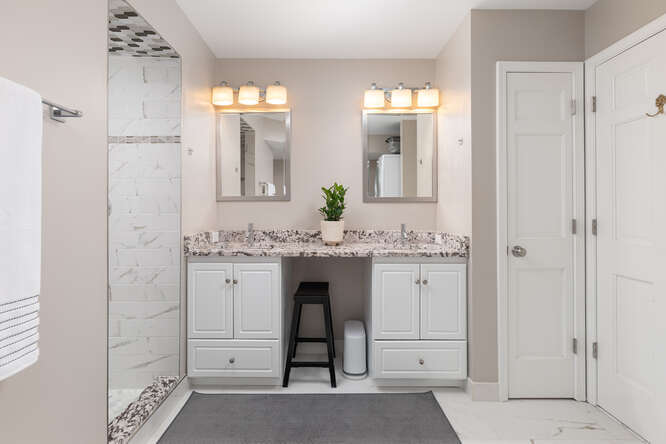 1580 Aberdeen Court Unit: 1580