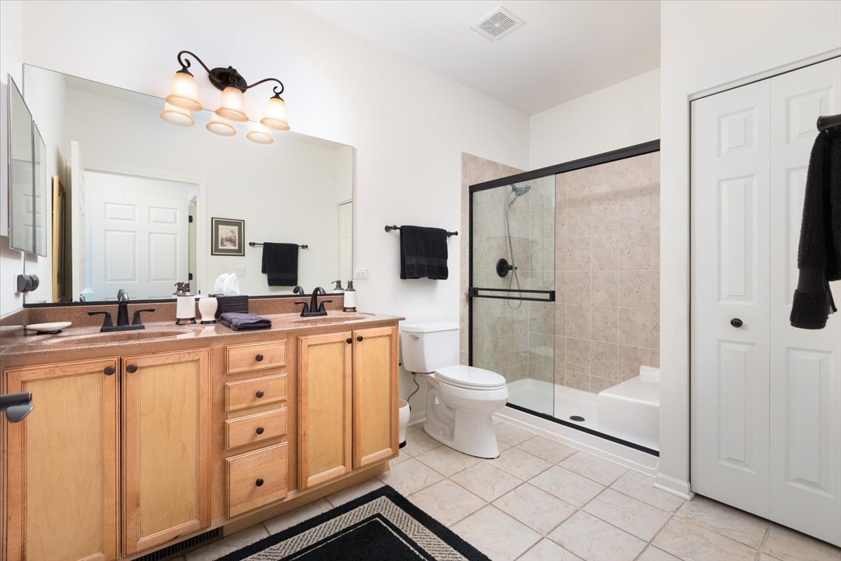 2665 Barrington Circle Unit: 2665