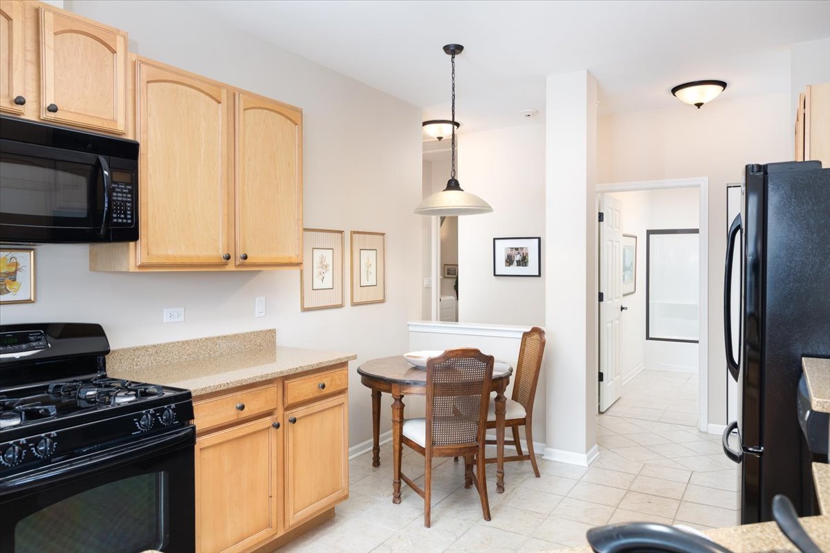 2665 Barrington Circle Unit: 2665