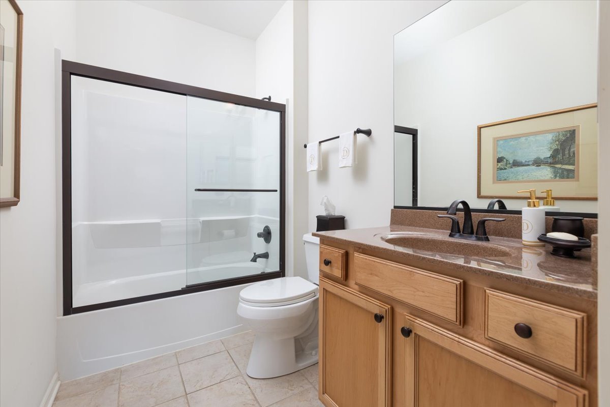 2665 Barrington Circle Unit: 2665