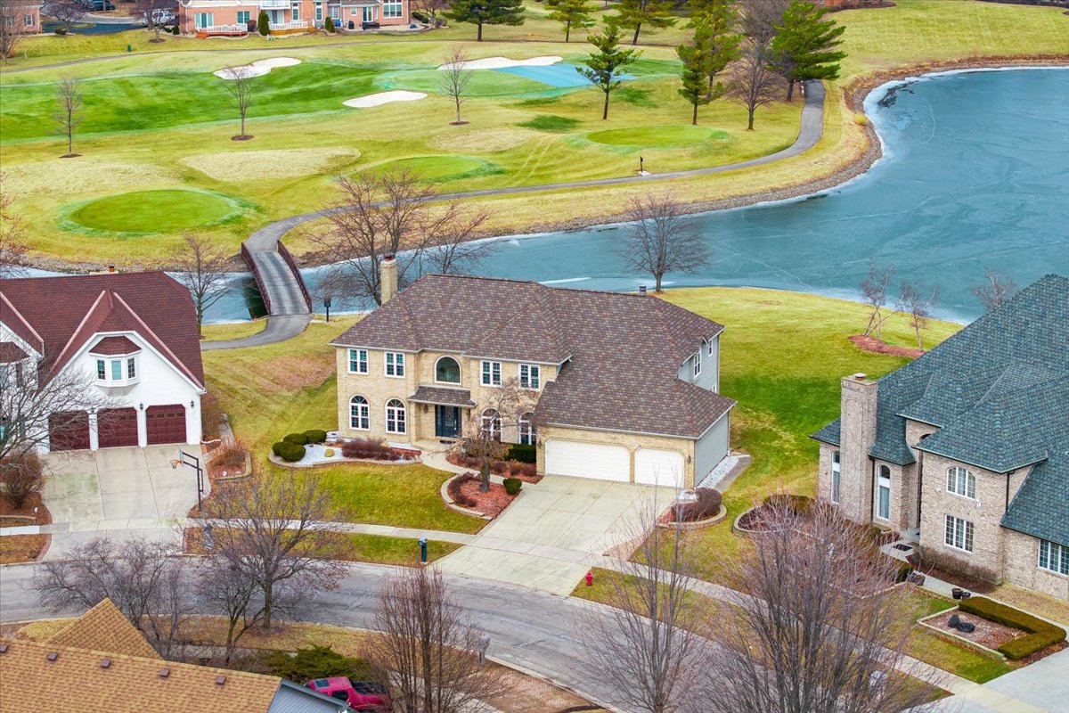 1517 Pine Lake Drive