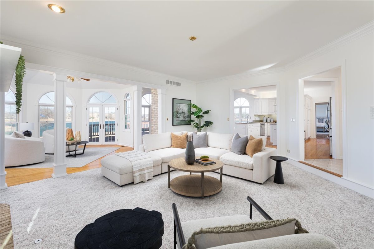 1517 Pine Lake Drive