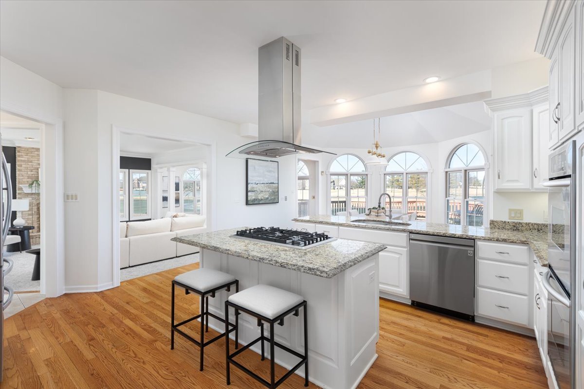 1517 Pine Lake Drive