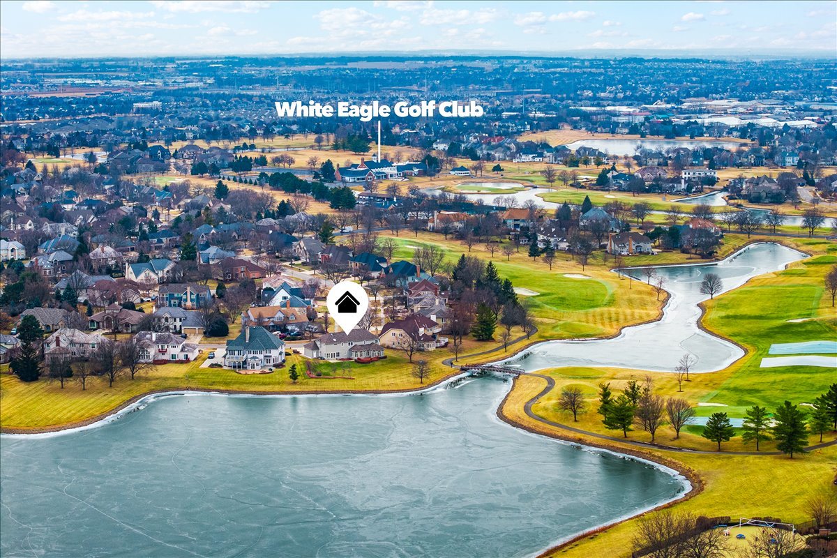 1517 Pine Lake Drive