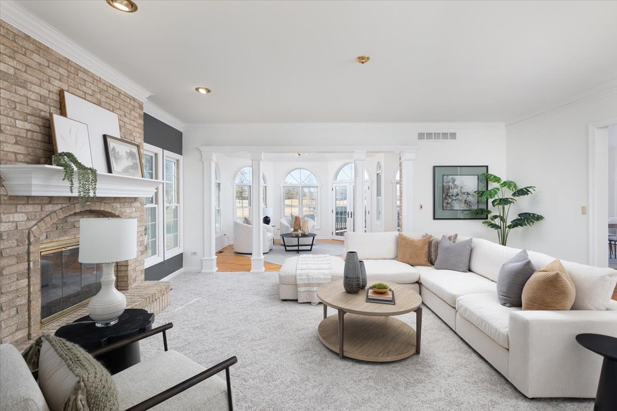 1517 Pine Lake Drive