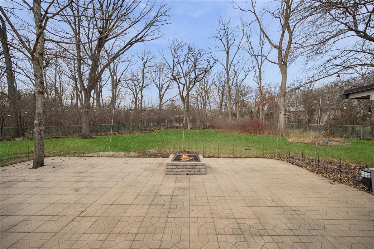 2640 FOREST GLEN Trail