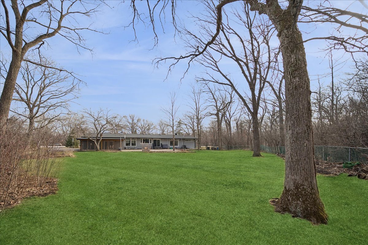 2640 FOREST GLEN Trail