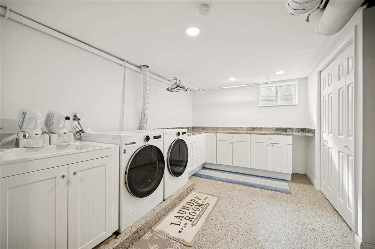 2640 FOREST GLEN Trail