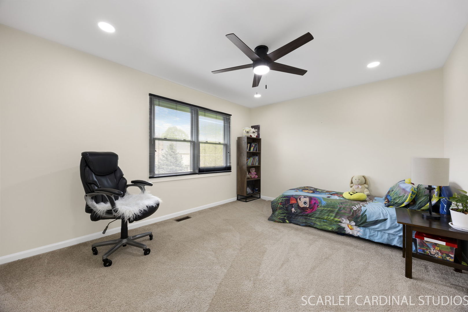4042 Broadmoor Circle