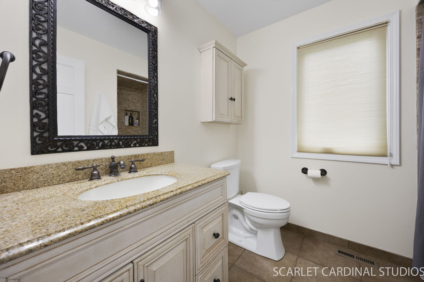 4042 Broadmoor Circle