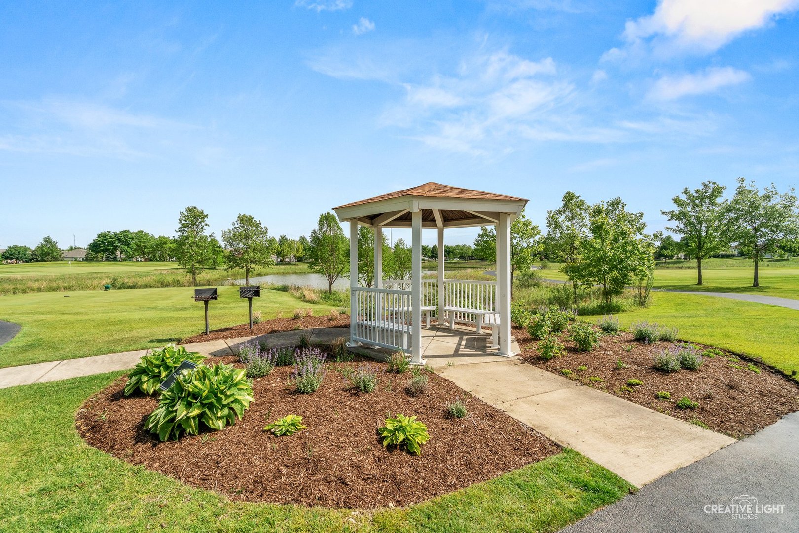 2747 Northmoor Drive