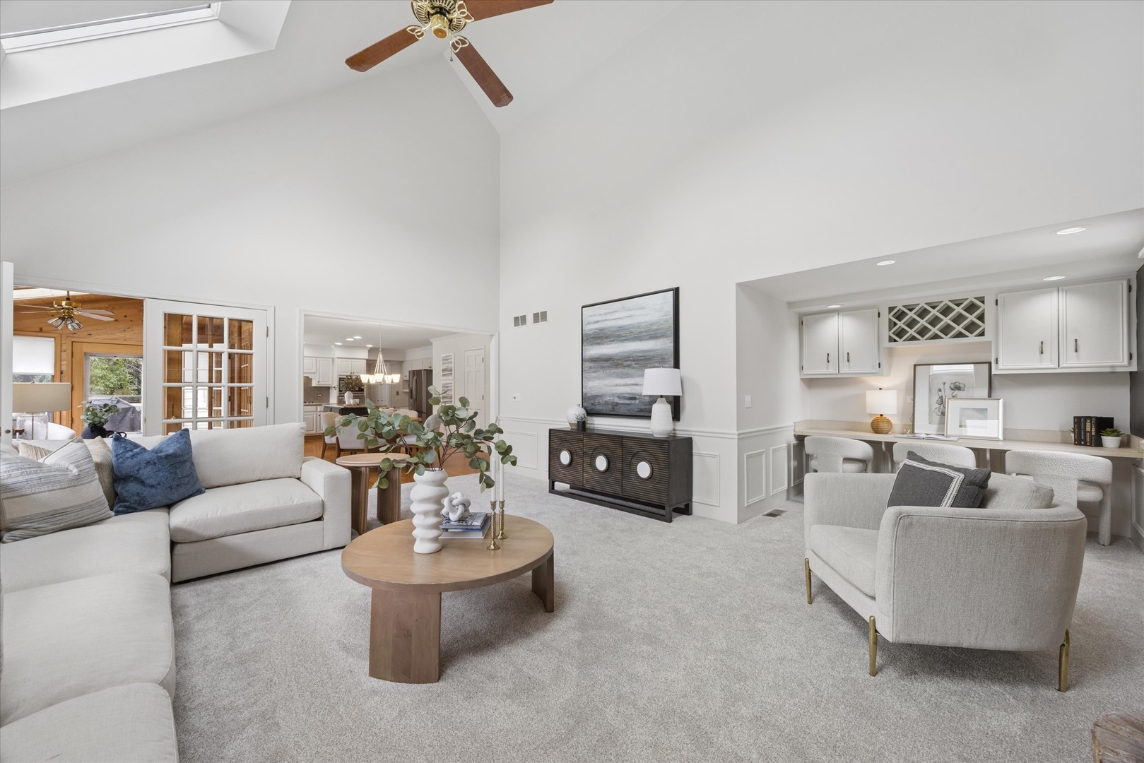4012 Broadmoor Circle